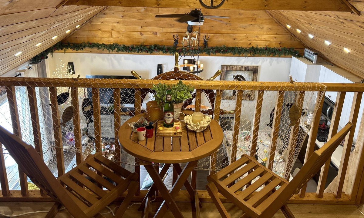 Alcona Cottage | 1 hour from Toronto
