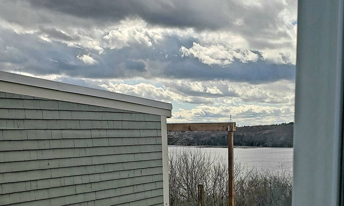 Saint John Apartment | 2 bdr apartment 5 minutes to uptown Saint John, NB