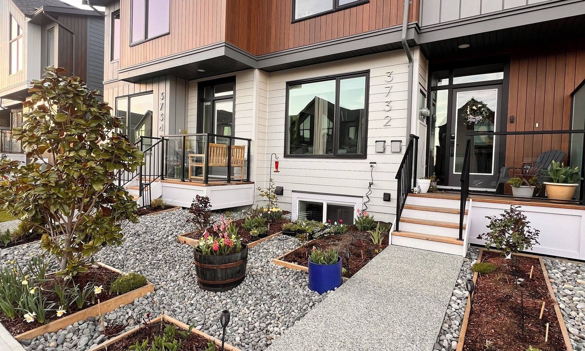 Victoria Apartment | 3732 Underground | Cozy Stay in Royal Bay