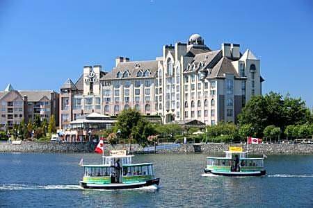 Victoria Hotel | 4-Star Hotel ∙ Delta Victoria Ocean Pointe