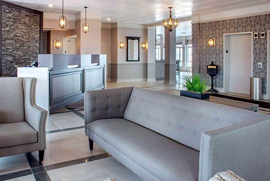 Moncton Hotel | 4-Star Hotel ∙ Chateau Moncton Trademark Collection by Wyndham