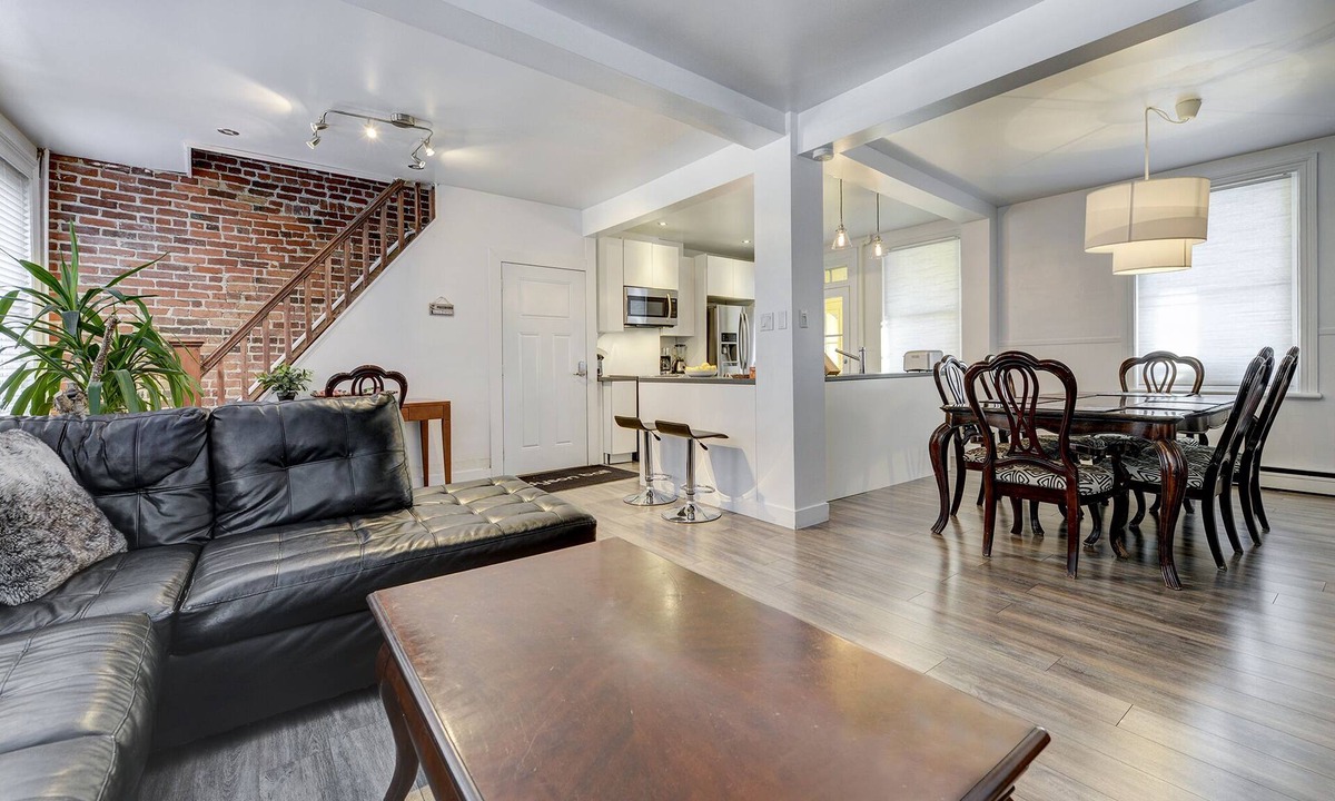 Haute-Ville Apartment | 5 Bedrooms Location & 10 Minute Walk TO Old Québec