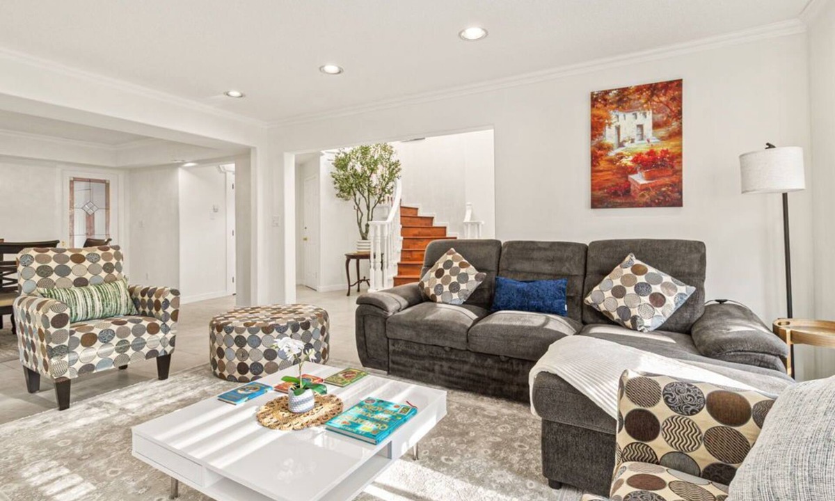 Fraserview House | 5BR Cozy Home | Near Airport & Richmond
