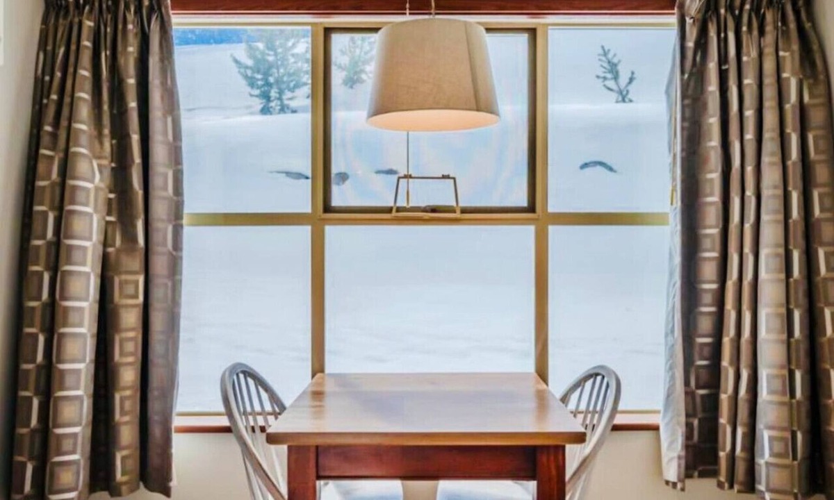 Apex Mountain Apartment | Apex Mountain ~ Clementine Studio