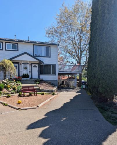 Courtenay House | Ashwood monthly