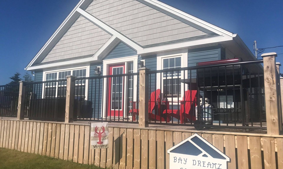 Bayview Cottage | Bay Dreamz Waterview Cottage