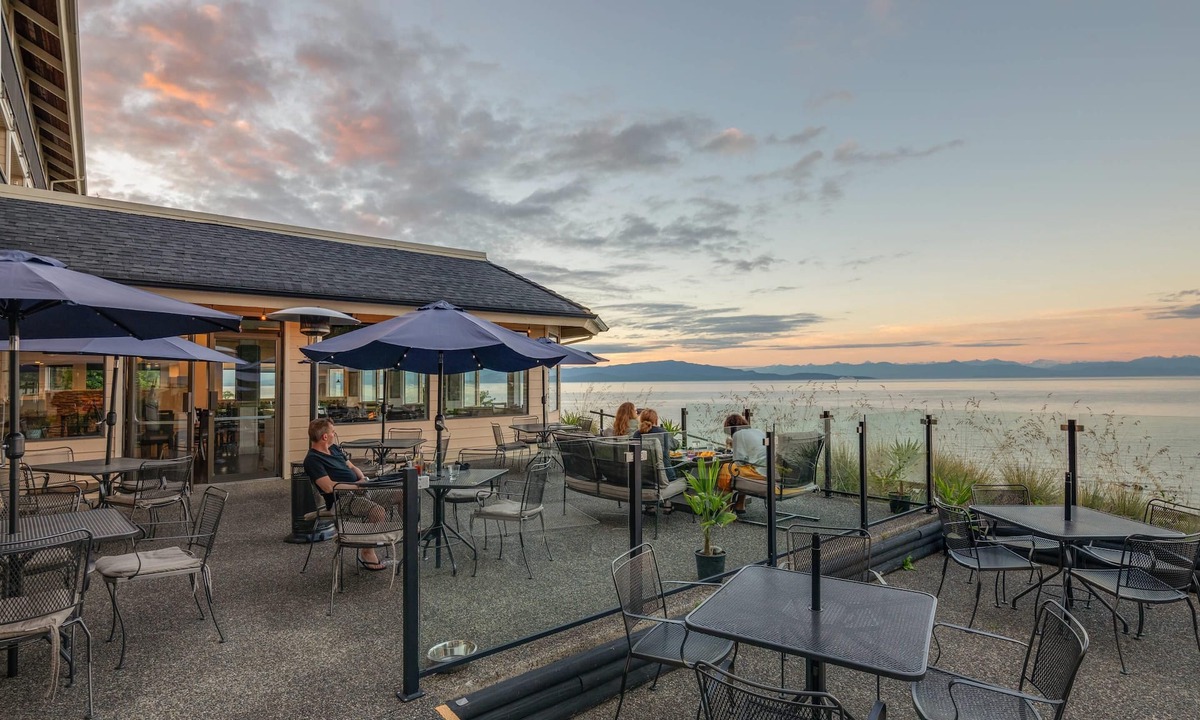 Regional District of Nanaimo Hotel | Bayside Resort, an Ascend Collection Resort