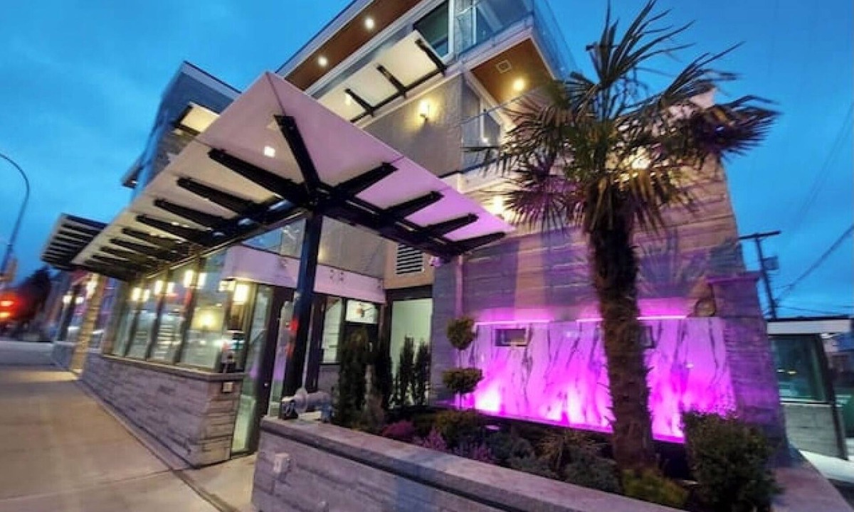 Vancouver South House | Beautiful Bright 3 Bedroom Townhouse