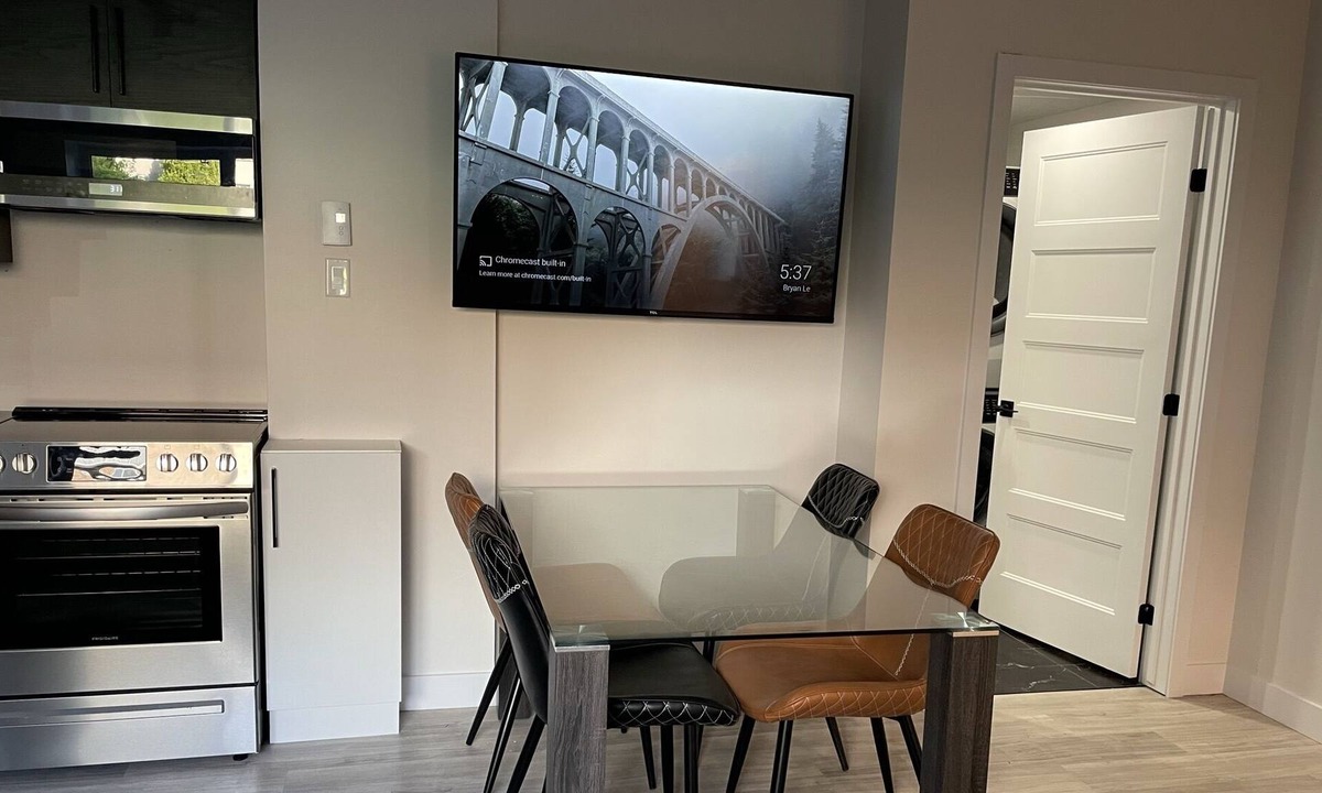 Montreal Apartment | Beautiful fully renovated studio