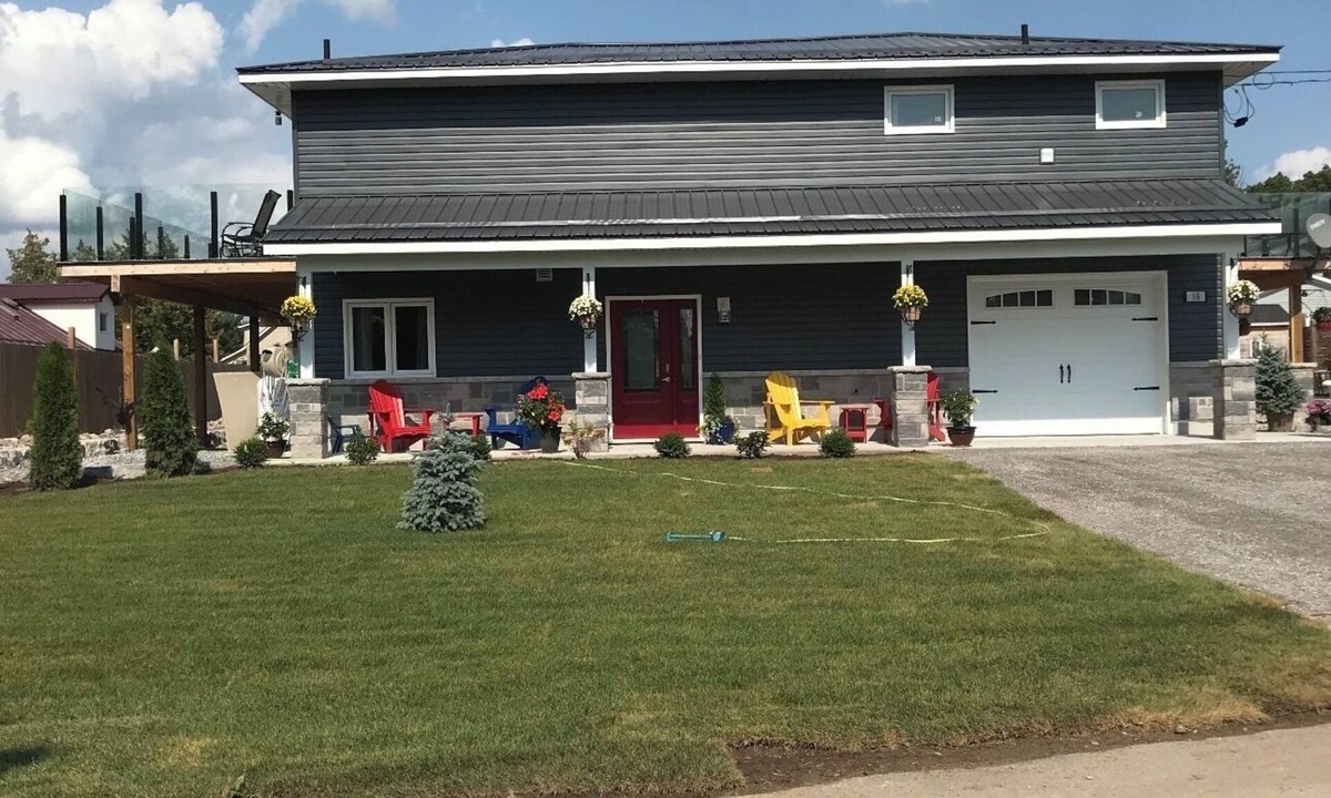 Dunsford Cottage | Beautiful sturgeon lake cottage