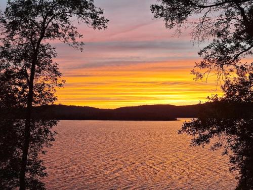 Clifton Royal Apartment | Beautiful Waterfront Apartment Quispamsis, NB