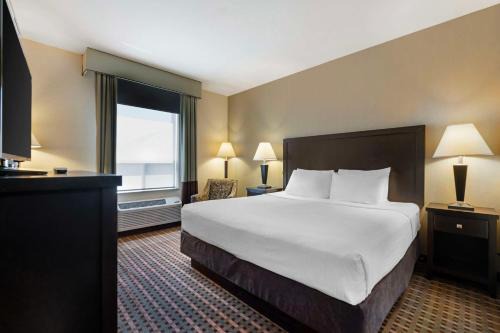 Vernon Hotel | Best Western Pacific Inn