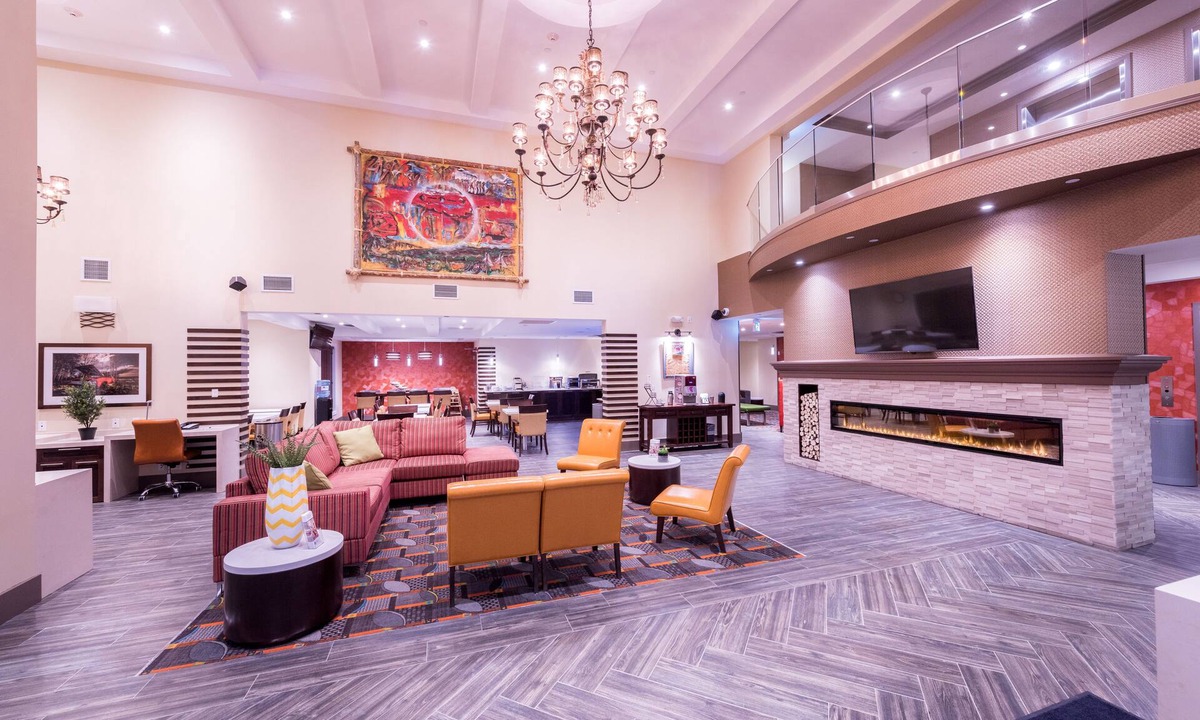 Fort St. John Hotel | Best Western Plus Chateau Fort St. John