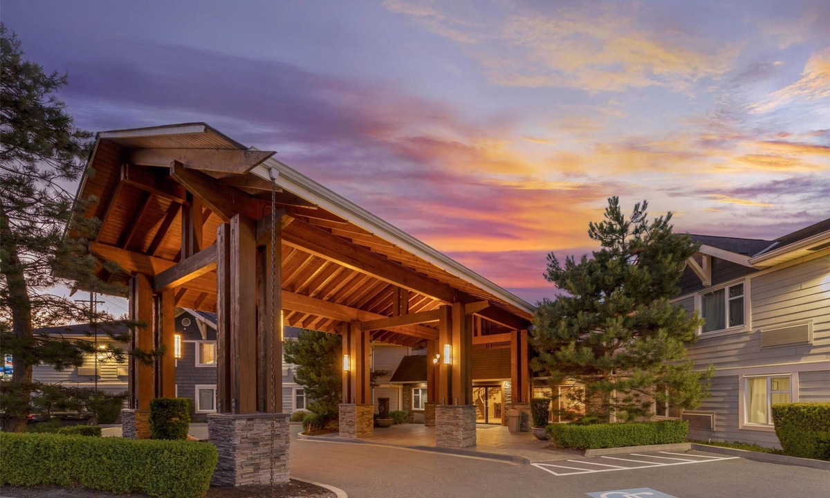 Aldergrove Hotel | Best Western Plus Country Meadows Inn