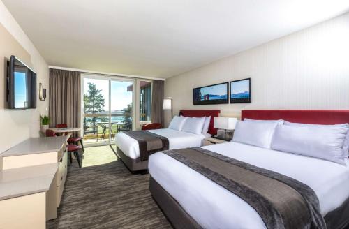 Tofino Hotel | Best Western Plus Tin Wis Resort