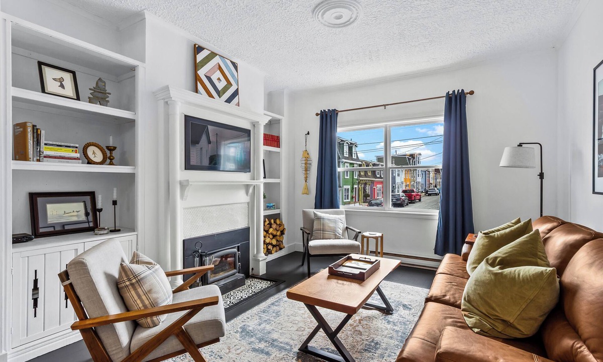 Downtown St. John's House | Blue Wood House 3BR Fire Pit Parking Space Pets Ok