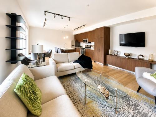 Sidney Apartment | Brand New 3-Bedroom Condo in the Heart of Sidney