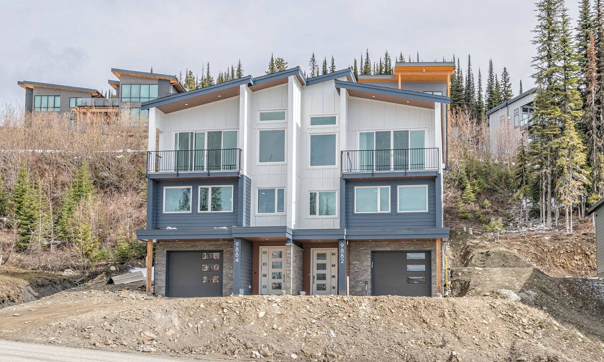 Silver Star Mountain House | Brand new, full duplex sleeps 22 - hot tub, laundry, sauna, BBQ w/views