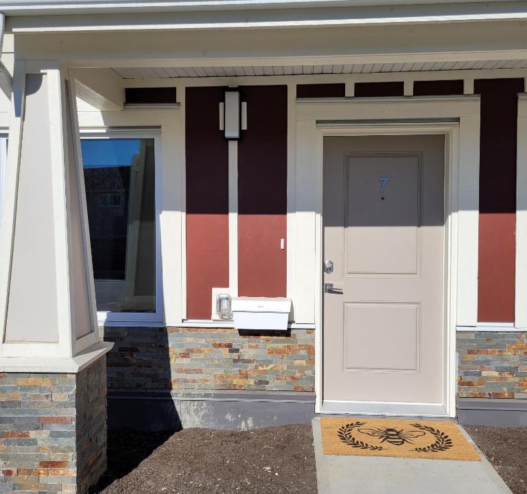 Duncan Villa | Brand new cozy 2 bedrooms townhouse