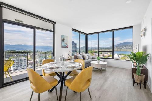 Downtown Kelowna House | Brand New Luxury Downtown Near the Beach #13