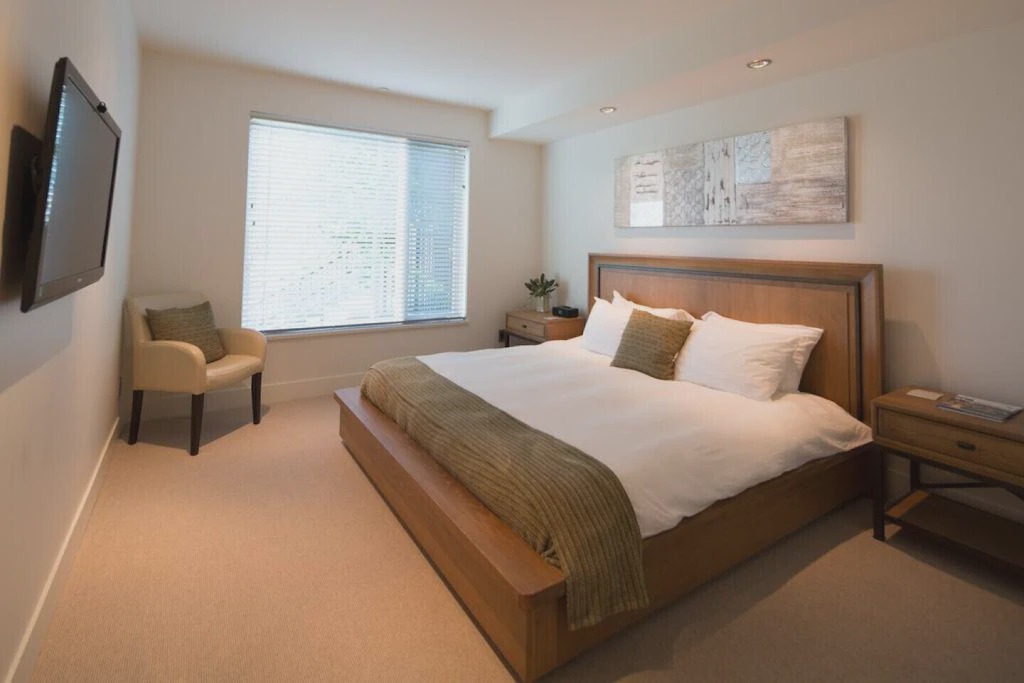Brentwood Bay House | Brentwood Bay Resort - Ocean Villas