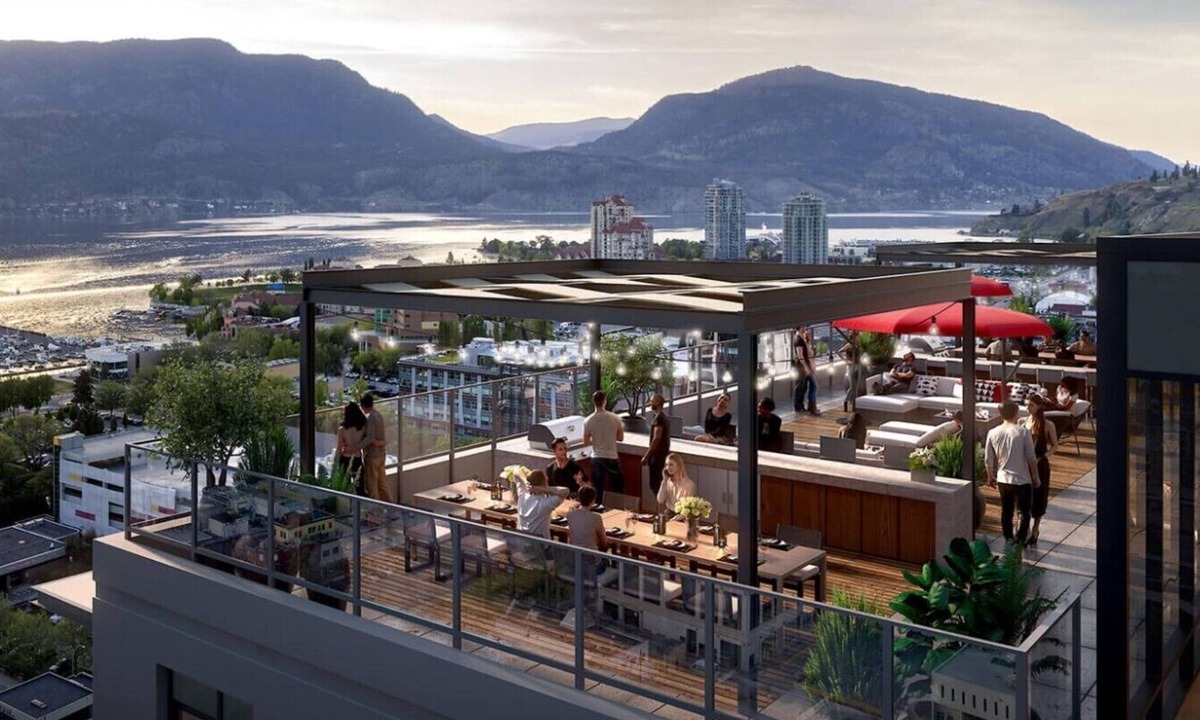 Downtown Kelowna Condo | Brooklyn! New & Luxurious 19th Floor - Sleeps 4