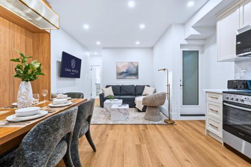 Riverdale Hotel | Casa Hotels Gerrard Group Basement CN Tower Base