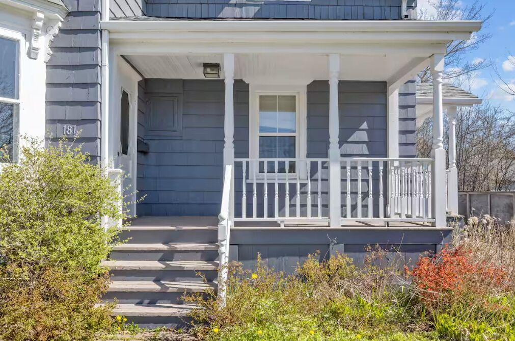 Summerside House | Central Summerside Getaway
