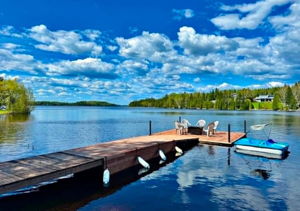Alma Ski Chalet | Chalet au bord du lac à la Baie Boudreault