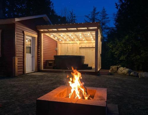 Saint Zenon Ski Chalet | Chalet Relaxant sur Lac Forêt