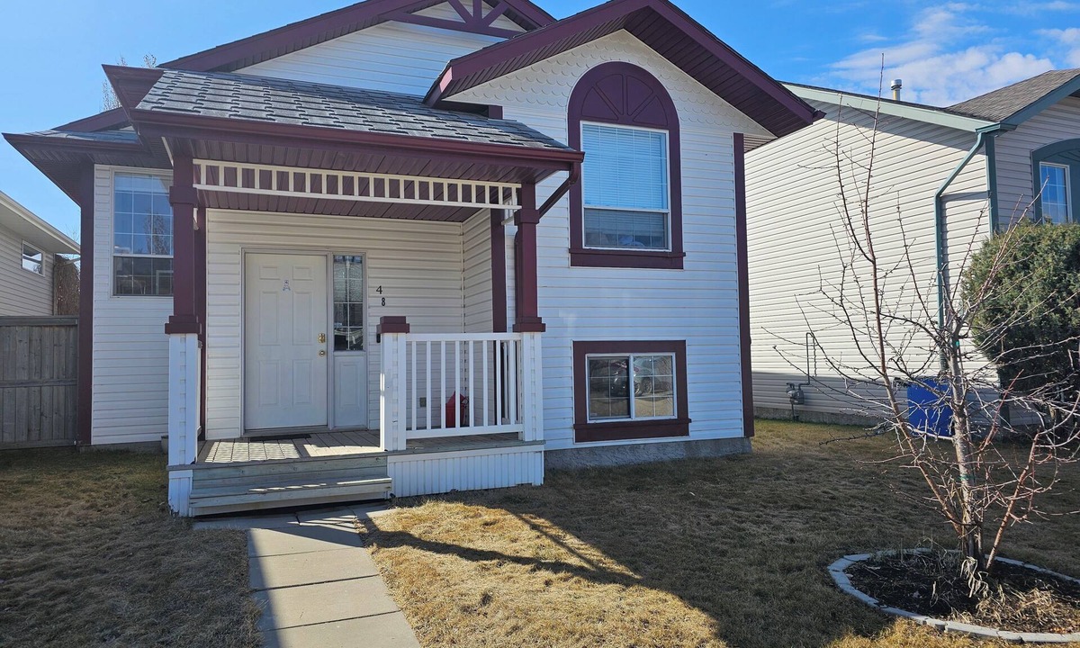 Red Deer House | Charming 3 bedroom in Lancaster