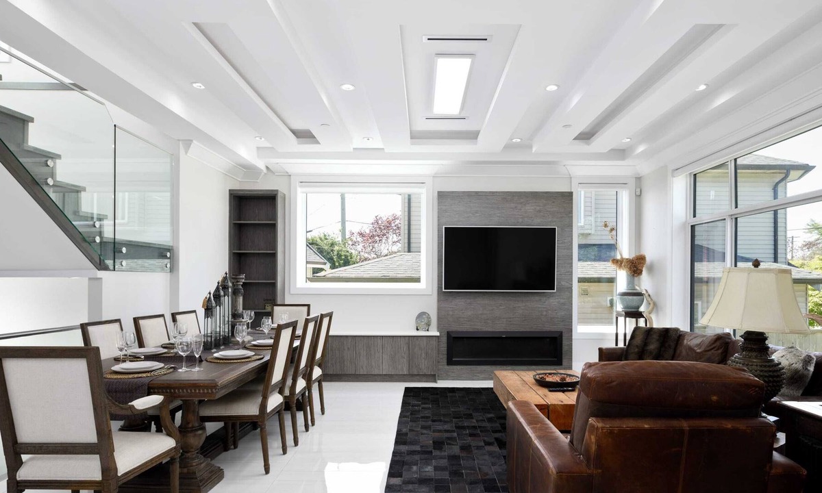 Killarney House | Cheerful 5 bedroom house in Vancouver