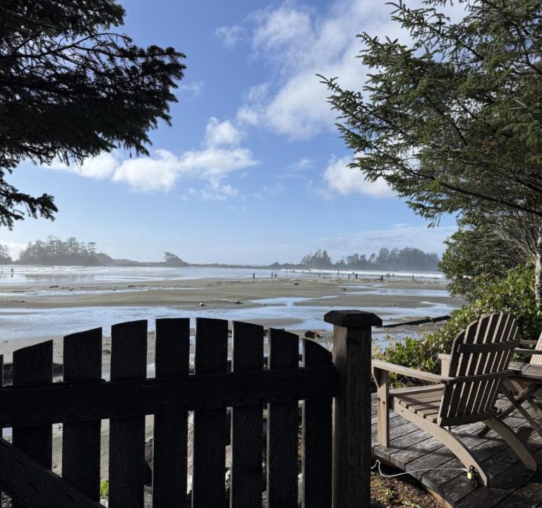 Tofino House | Chesterman on the Point - Beachfront