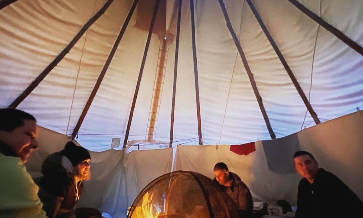Markdale RV Rental | Chief Joseph, Large Tipi with central firepit