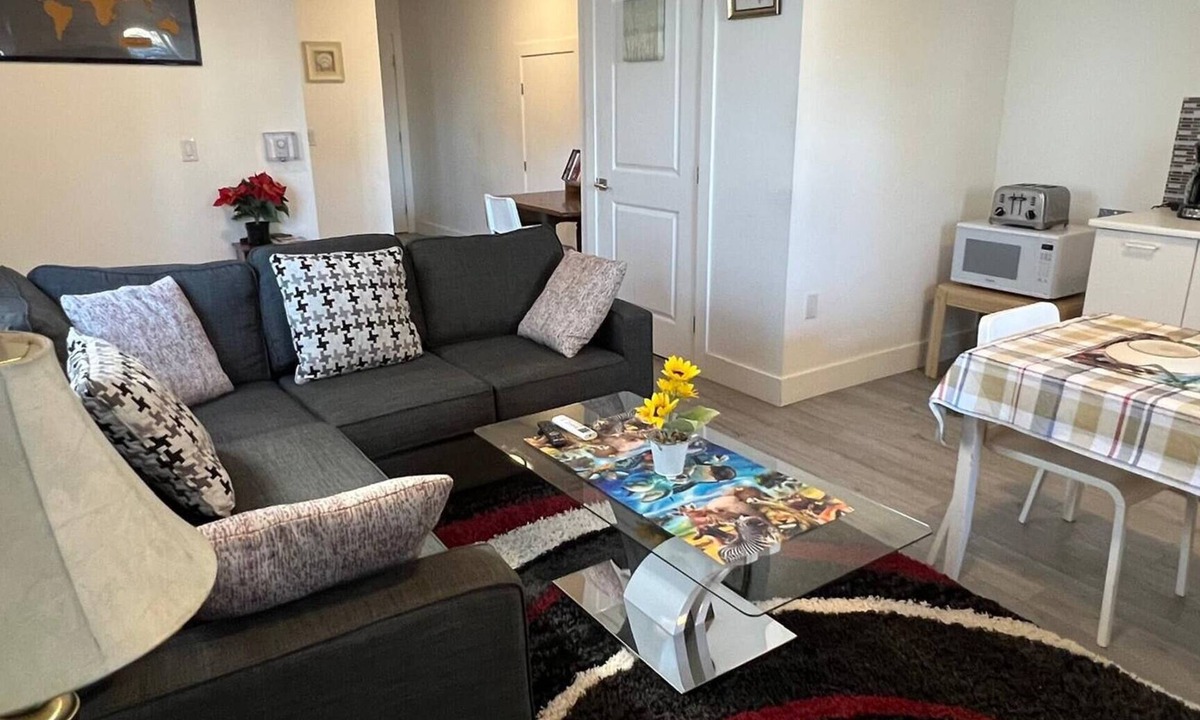 Halifax House | Christon Exotic Suite - A Homey Suite