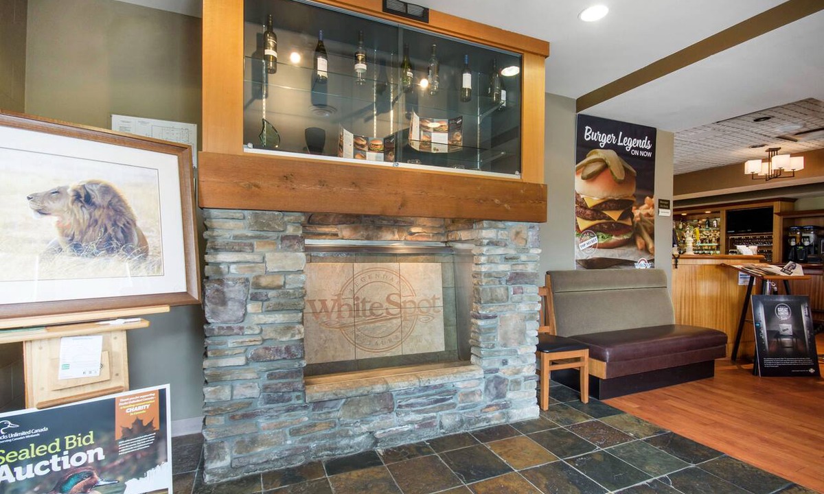 Lower Sumas Mountain Hotel | Clarion Hotel & Conference Centre Abbotsford