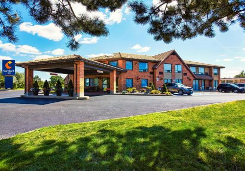 Alma Hotel | Comfort Inn Alma - Lac-Saint-Jean
