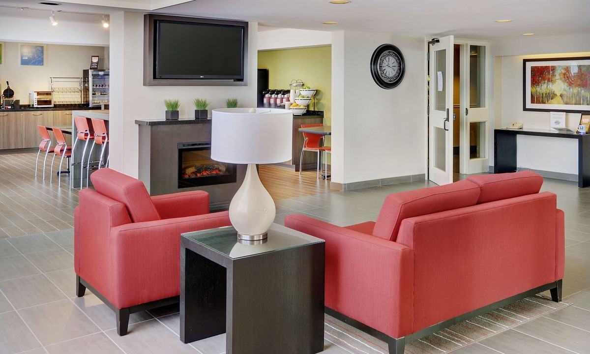Sudbury Hotel | Comfort Inn Sudbury East