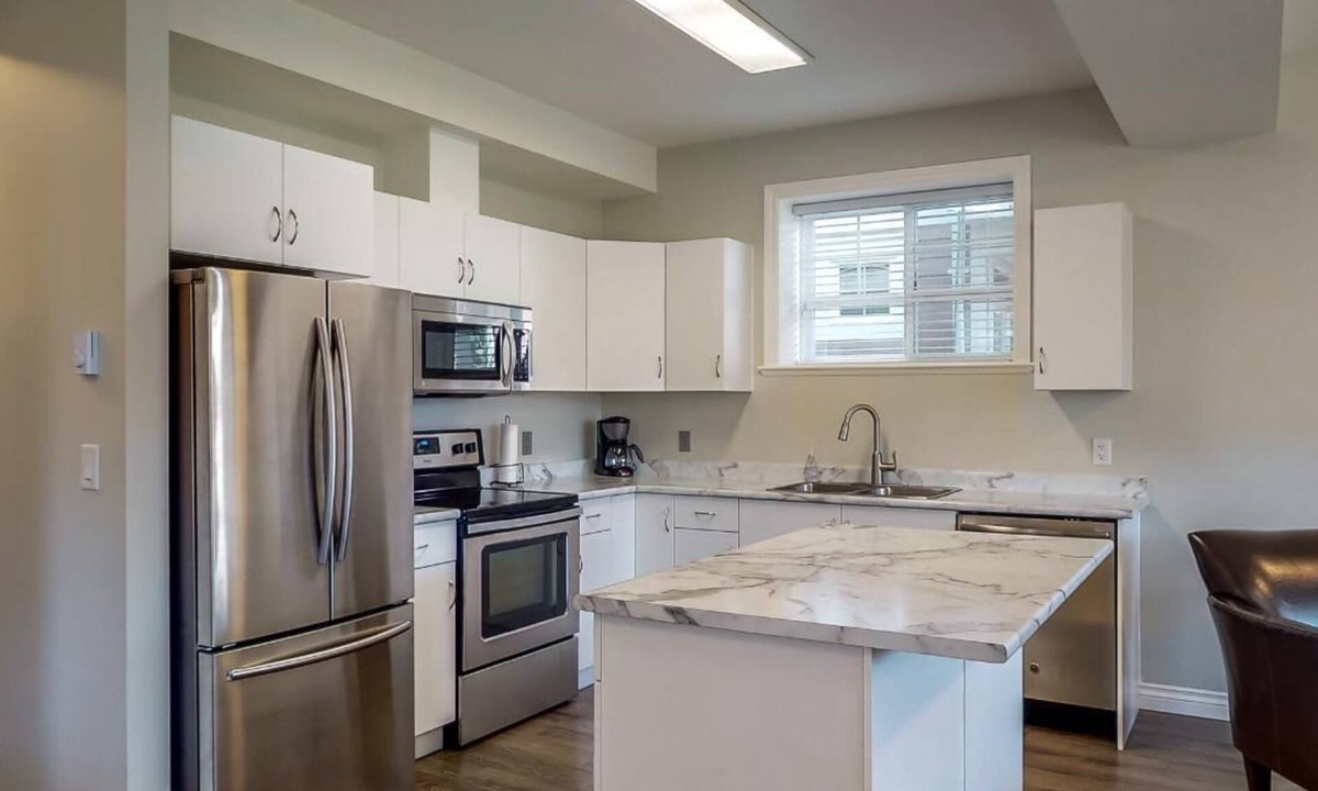 Osoyoos Cottage | Comfortable 2 bedroom suite at The Cottages