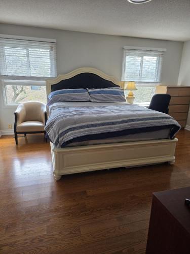 Fisherville House | Cosy king master bedroom in center of North york