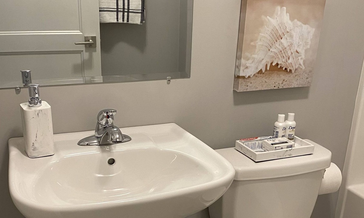 Lower Sackville House | Cozy 1-bedroom basement in HRM