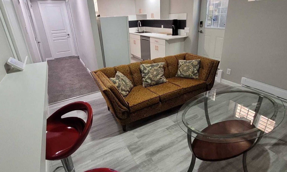 Cranston Apartment | Cozy 1-bedroom suite with no cleaning fee!