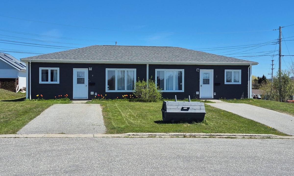 Stephenville Apartment | Cozy 2 bedroom fully furnished apartment in centre of Stephenville, Newfoundland