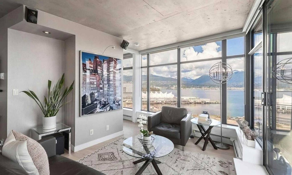 Gastown Apartment | Cozy Apartment 5 minutes to FIFA