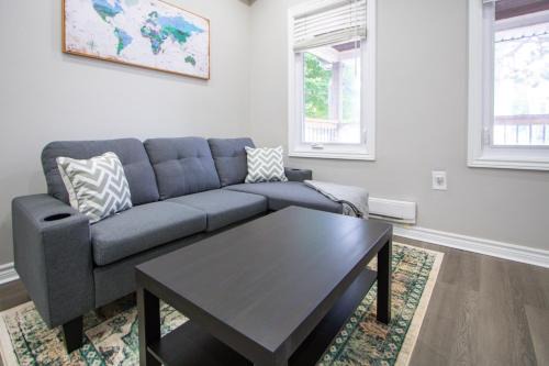 London Apartment | Cozy Downtown London 1BR Gem