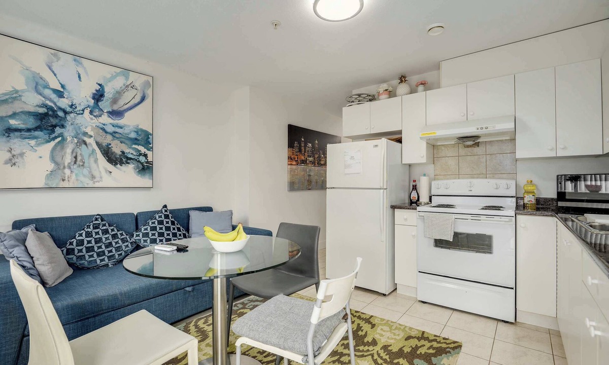 Renfrew-Collingwood House | Cozy Retreat with Backyard in Vancouver