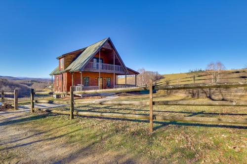 Laurel Springs House | Decks, Panoramic Views! Mtn Retreat in Sparta