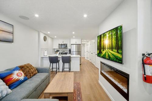 Southeast Calgary Apartment | Deluxe Mahogany Lake Getaway Sleeps 4