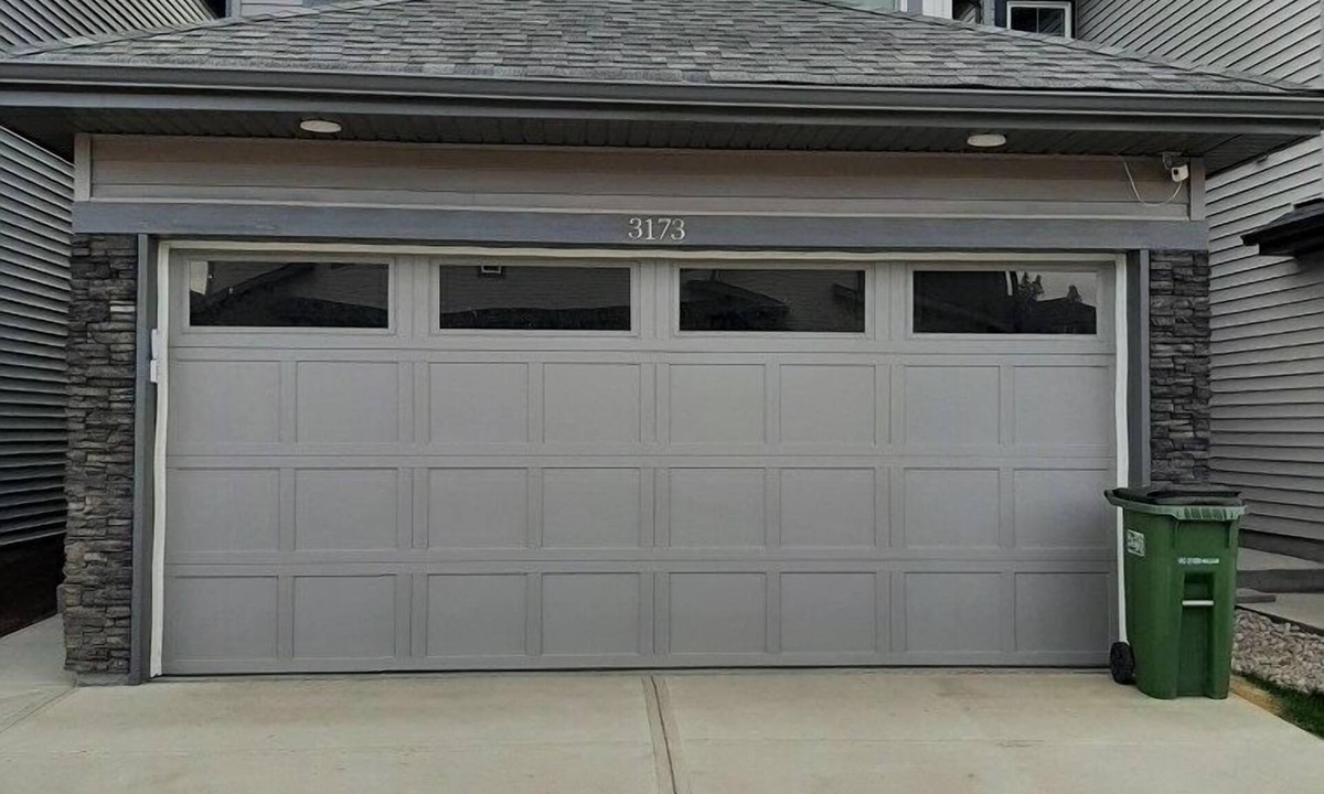 Southwest Edmonton House | Entire House New 2022, Central South Ed, 10min to Airport