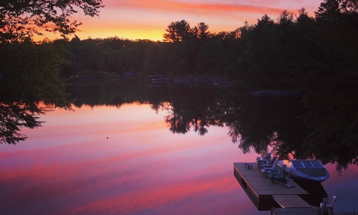 Bala Cottage | Exceptional 4 Season Muskoka Cottage